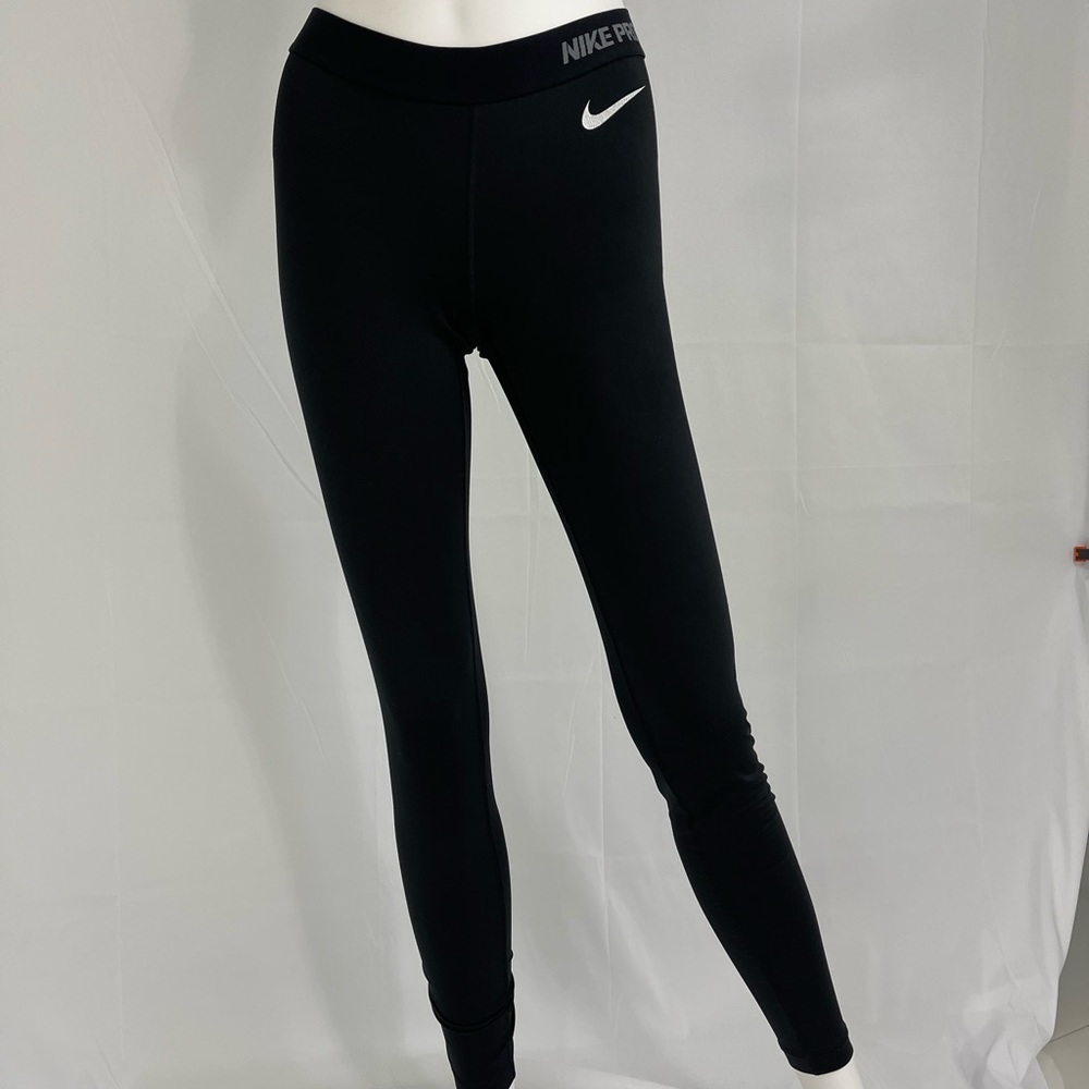 Nike Pro Black Leggings. Dri-fit. Full length.